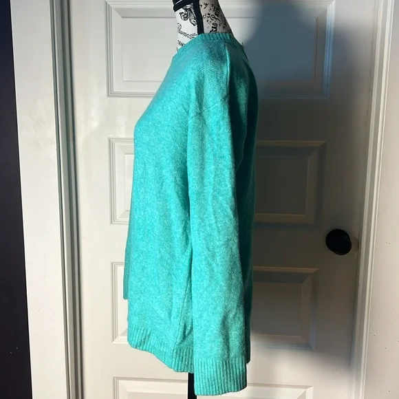 LOFT sweater NWT and super soft - Picture 2 of 7